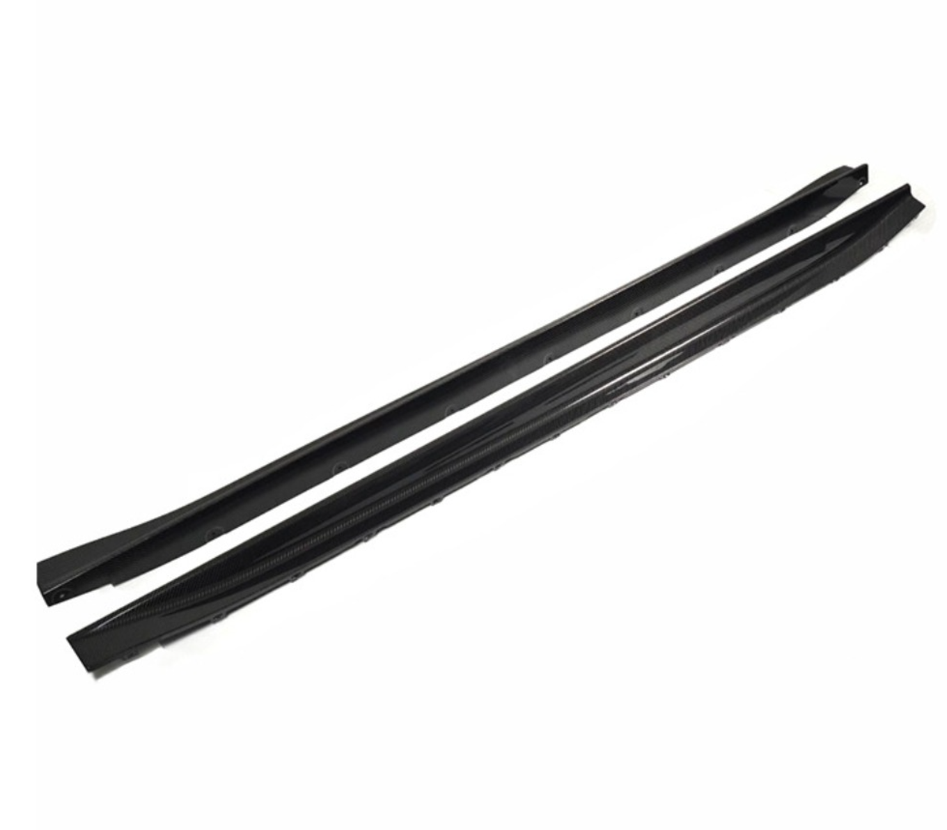 BMW M4 G82/G83 Dry Carbon Side Skirts