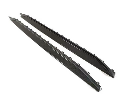 BMW M4 G82/G83 Dry Carbon Side Skirts